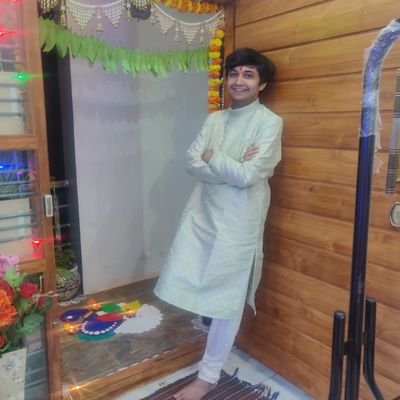 varungaihar's profile picture. small time investor and foodie