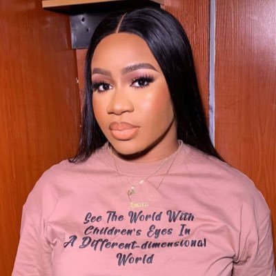 chiamak90578359's profile picture. Entrepreneur, public manager. communication Expert.