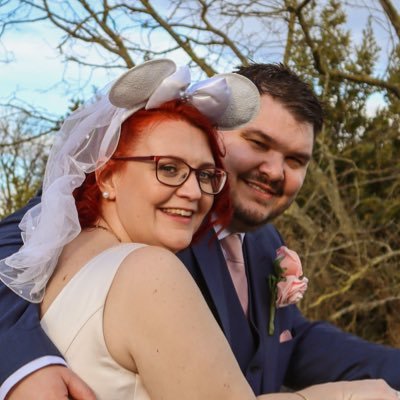 Primary School Teacher in KS2 and Science lead. Iām also a mum, Disney adult and love a glass of wine.