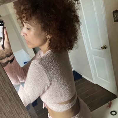 ReeRee4rmIL's profile picture. life is amazing 😻😸