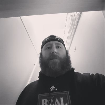 YO_CDShaggy's profile picture. 💛 ✌🌎