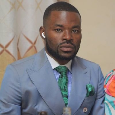 Licencié en Sciences de l'Information et de la Communication de l'Université de Lubumbashi(Unilu), Assistant en Sic,
Scout: Franchise, Dévouement, Pureté.