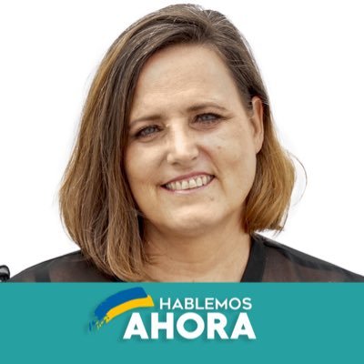 Canaria de adopción. Artes visuales. Comprometida con Hablemos Ahora