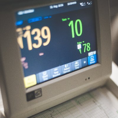 CAi_Health's profile picture. CAi: AI-powered wearable detecting seizures in real-time & alerting caretakers using patient's vital sign & muscle activity. #HEALTH #AI