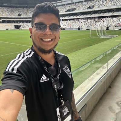 Pai do Mateo. Atleticano. Jornalista filiado à AMCE. Youtuber. Fundador e apresentador do @canalbicagalo no YouTube. Opiniões pessoais e informações.