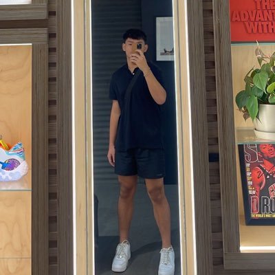 jaron_ayong's profile picture. Dream big.