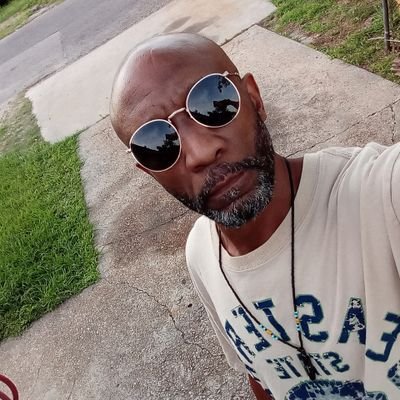 CharlesUlmer7's profile picture. ATTN!!! 18yrs and up, my page is for adults 🛑🚧🚧. I don't own what's on my page.This is for entertainment purposes only. Read tweet dated Oct/2022 for concern