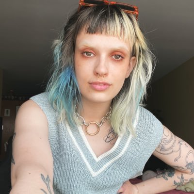 immature • bisexual • cat mom | variety streamer on twitch