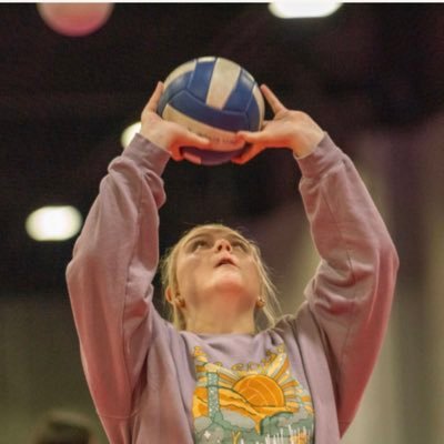 5’10 setter/rs | mountain island charter school | class of ‘25 | 3.8 GPA | carolina juniors volleyball club~ 17 raven | #7, #20