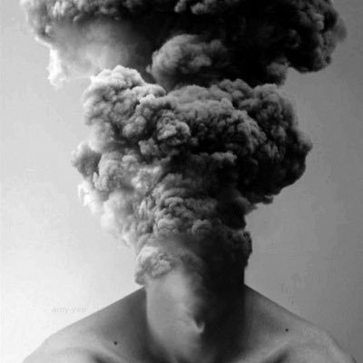 Oscurrendo's profile picture. Dudamos siempre de nuestro actuar 🎭