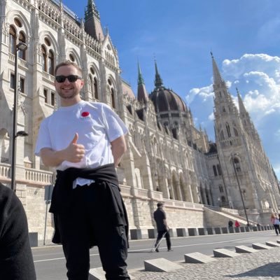 19Leighton93's profile picture. Real Life Jake Peralta 👮🏼‍♂️