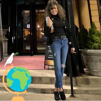 Solangerocker5's profile picture. Just a simple girl. Music & Love = Life. Love & Peace to All .