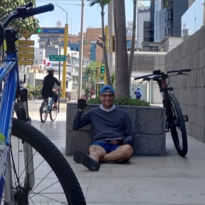 julio_mwza's profile picture. 