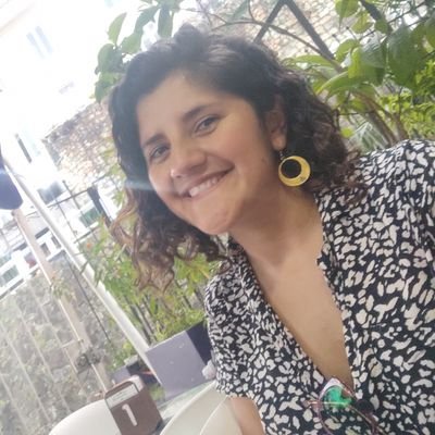 Trabajadora Social -
Especialista en Estudios de Género -
Mujer danzante que ama la vida
