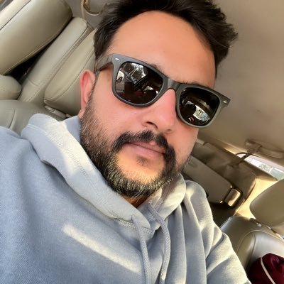 Event Planner, Luxury Wedding Planning & Management, Celebrity Management, First Gen Entrepreneur, Technology Enthusiast, Nationalist & NaMo supporter!