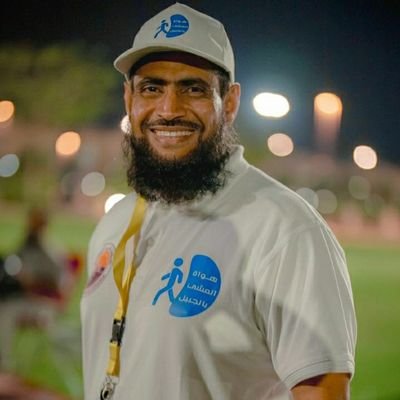 قائد فريق هواة المشي بالجبيل الصناعية
تذكر بإن الصحة غالية
ان لم تجد وقتاً للرياضة والمشي فسوف تجد وقتأ للعيادة الوزن السابق ١١٠ كلج الوزن الحالي ٧٣ كلج .