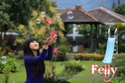 felly_cherrybel's profile picture. 