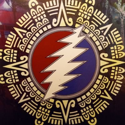 Deadhead and Phish Phan, lover of the whole jam band scene with strong beliefs in freedom, democracy and wild life. Against greed, hate, bigotry and fascism.