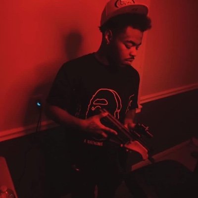 Jujuonda_Jacc's profile picture. Livin in reality 😶‍🌫️