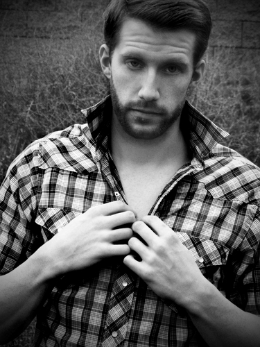 HulkSmashZach's profile picture. Author, Husband, Nerd