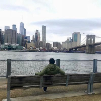 sandrinigui's profile picture. 