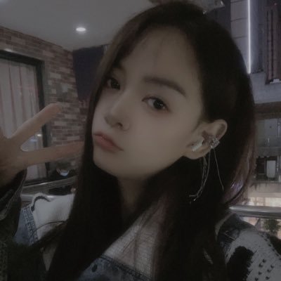 stellaxue520's profile picture. Hello, I am a foreign trader in a titanium processing enterprise. Our company mainly produces titanium rods, titanium plates, titanium forgings......