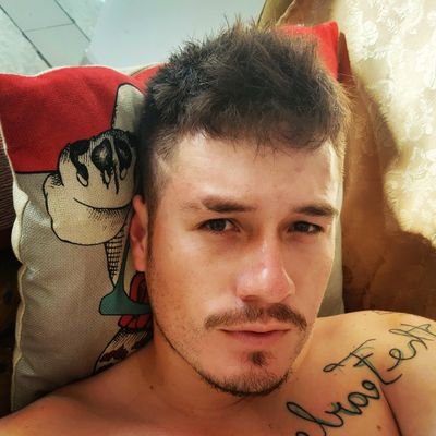IsraelPaez218's profile picture. Y puuueees.... 🤜🤛