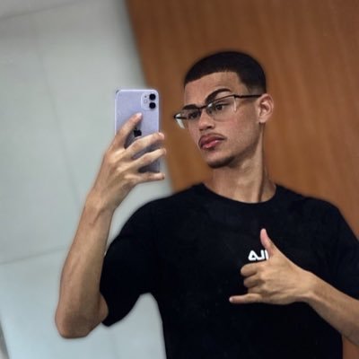 @j.vi1tor