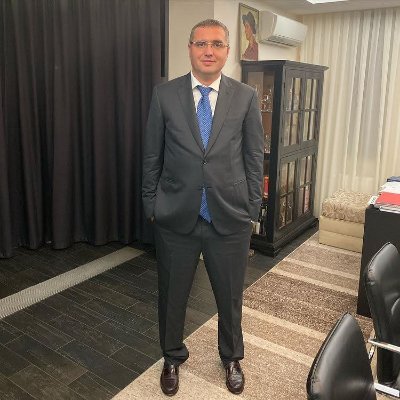 F6671540's profile picture. 