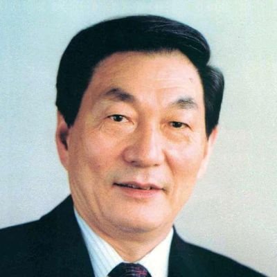 普通的老朱家后人,长期静养中。
中国这么大,不同人会有不同诉求,对同一件事也会有不同看法,这很正常,要通过沟通协商凝聚共识。