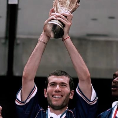 y7yy77y's profile picture. real madrid