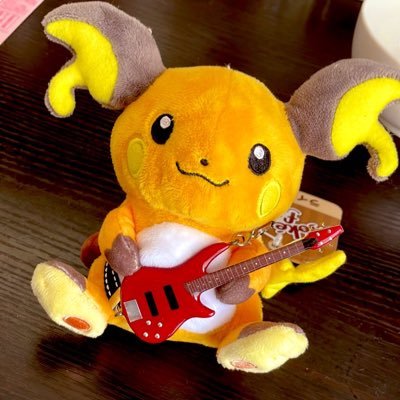 lie_xx26's profile picture. 闇の深いアカウント　好きなように呟く　らいさんの本音