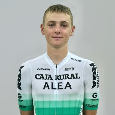racing bikes in 🇪🇸 for @filialcajarural @raynerfnd #raynerfoundation