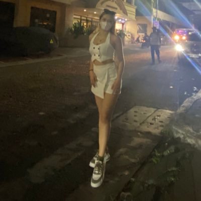 qlexieee's profile picture. ah basta think positive lang palagi