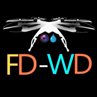 FlashDrone® est spécialisé dans l'audiovisuel et l'inspection technique par drone
WashDrone® est spécialisé dans le nettoyage - démoussage de toitures & façades