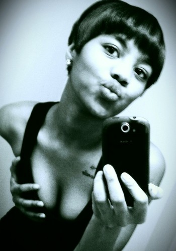 Sizzuki's profile picture. . Pretty Bitch ANTI-SOCIAL attitude fuckd up MONEY is THE MOTIVE &&& it pays to b a boss #lastname ROSS [NO TWEET PEEPIN FOLLOW ME]