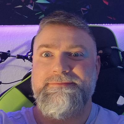 BearCandy87's profile picture. Ga(y)mer Bear aus dem Saarland. Ab und an im Stream bei Growlr.