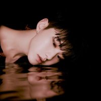 지니 (@yyyy__eee) 's Twitter Profile