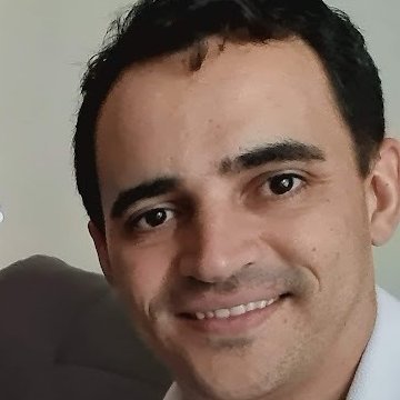 romulomenezesjr's profile picture. 