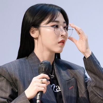 laybyeolla2_'s profile picture. new acc