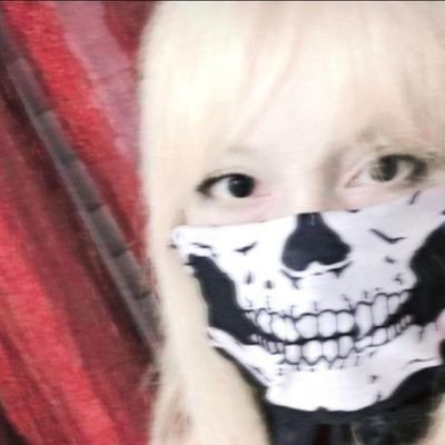 Mahphir's profile picture. €