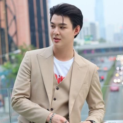 Love Saint from 🇲🇲
Support for him ❤️ and Trend for him ❤️
#Saint_sup #MingEr
#bbil1ypn #Seng_wichai
#idolfactoryTH
#SCOYtheseries #แอบหลงรักเดอะซีรีส์
