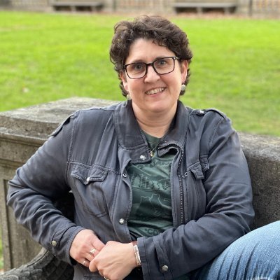 c_walth's profile picture. Owner of Soarllc - personalized creative designs