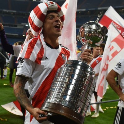 River y nada más