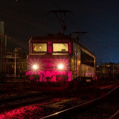 Conducteur sur la ligne C en MàD chez OSLO anciennement H/K/B, mes tweets n'engagent que moi.