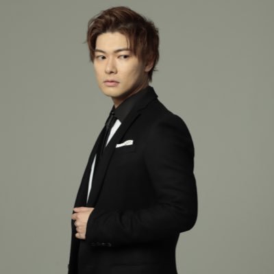 Musical Actor and Singer / 『REAL TRAUM』メンバーNext⇨4/28「Hibiya Festival 2024」5/4~5「のだめカンタービレ・クラシック・フェスティヴァルin KYOTO」5/19「男歌」/ 問い合わせ⇨s.keisuke55@gmail.com