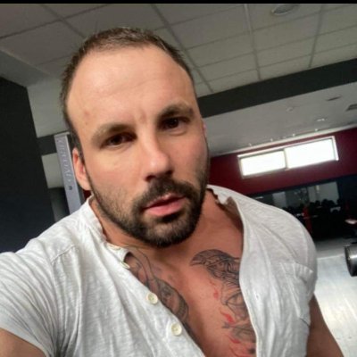 th3v01c3bg's profile picture. 