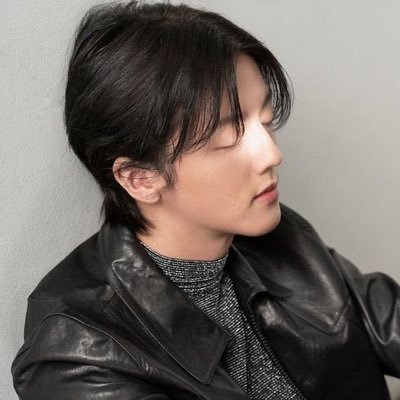 KIM YOUNGBIN IS THE STANDARD