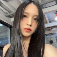 _ (@stacygiris) 's Twitter Profile