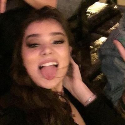 folkswiftstar's profile picture. ⠀⠀⠀⠀ttpd - track 12